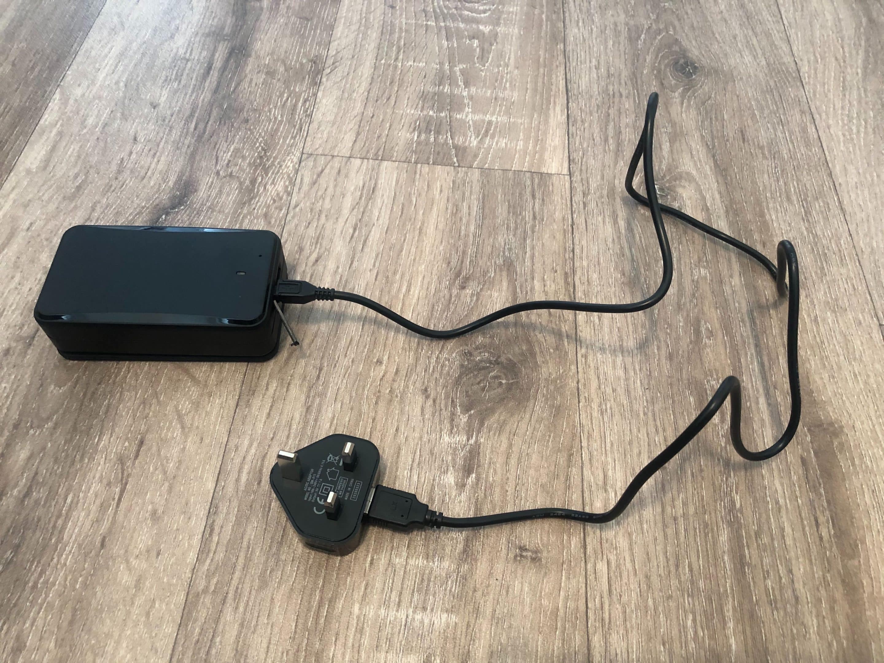 GPS Tracker, Charging